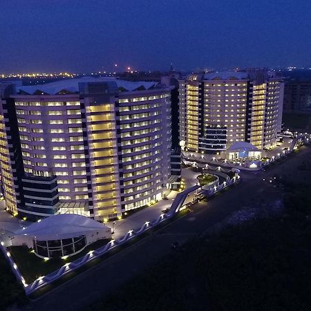Rajhans Belliza Service Apartment Surat Exterior foto